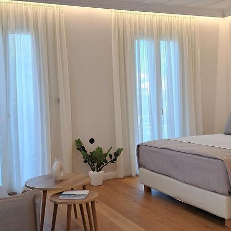 Verani Suites Lefkas Town Lefkáda Exteriör bild