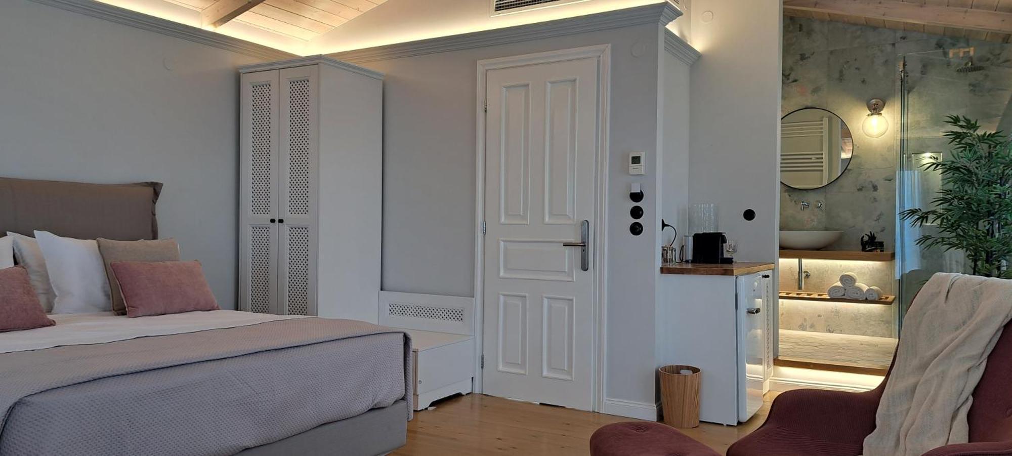 Verani Suites Lefkas Town Lefkáda Exteriör bild