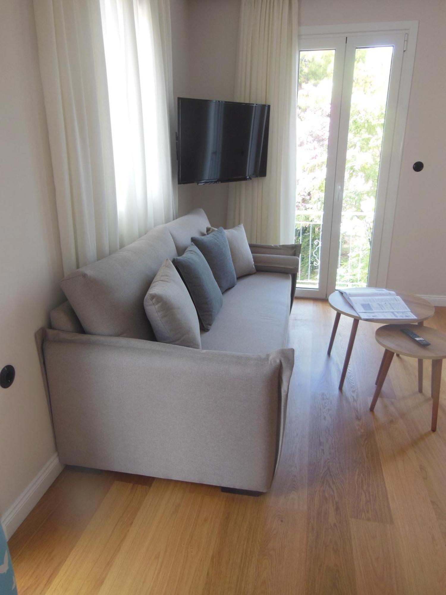 Verani Suites Lefkas Town Lefkáda Exteriör bild