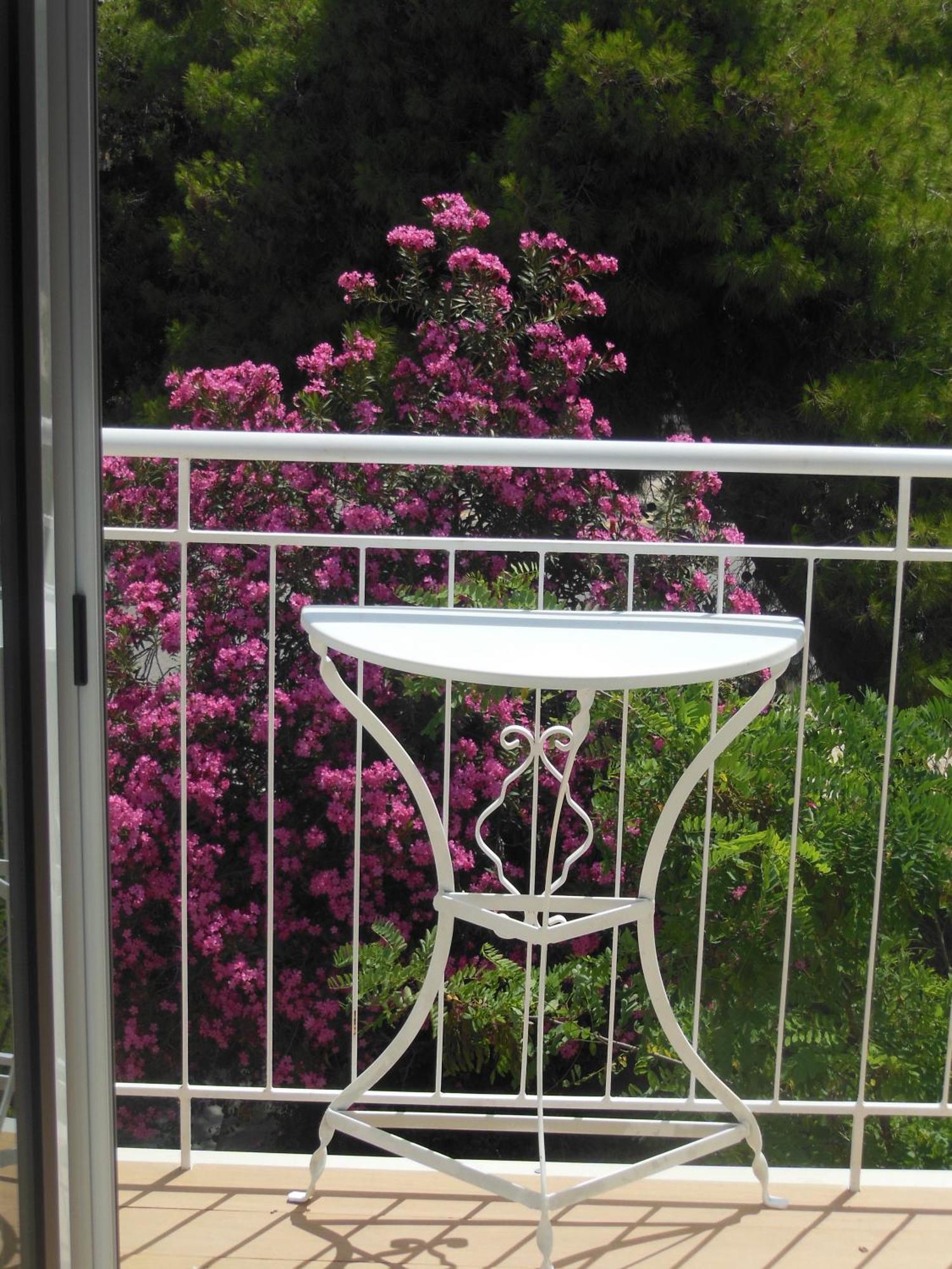 Verani Suites Lefkas Town Lefkáda Exteriör bild