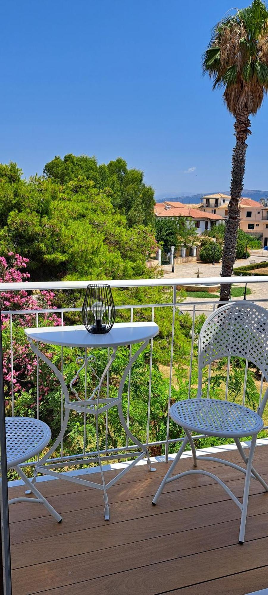 Verani Suites Lefkas Town Lefkáda Exteriör bild
